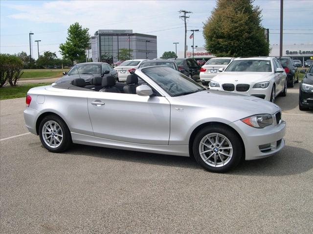 2011 BMW 1 series Leather ROOF