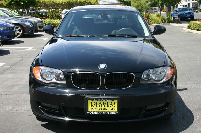 2011 BMW 1 series 2.5L SE