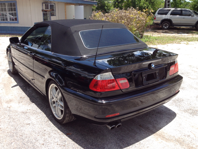 2004 BMW 3-Series W/6-passenger Seating