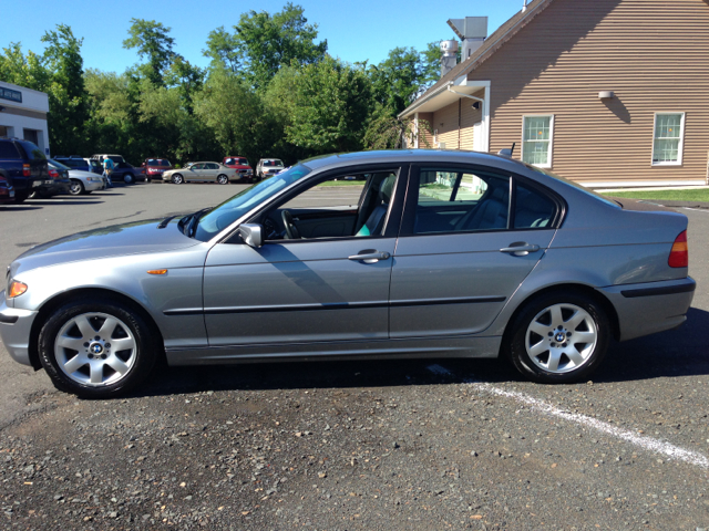 2004 BMW 3-Series STX XL XLT FX2 Lariat