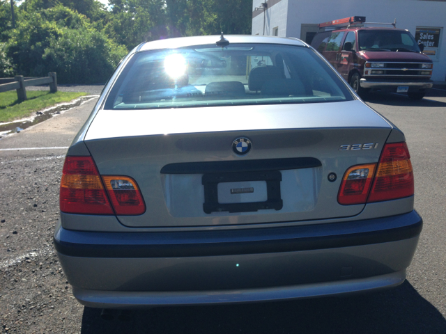 2004 BMW 3-Series STX XL XLT FX2 Lariat