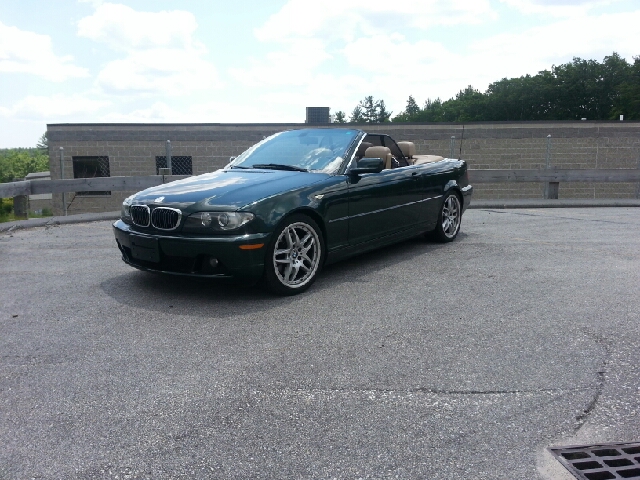 2004 BMW 3-Series W/6-passenger Seating