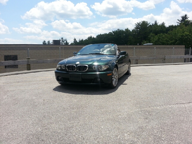 2004 BMW 3-Series W/6-passenger Seating