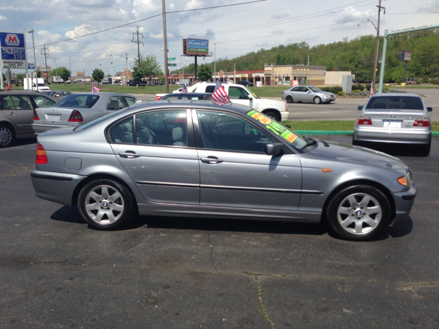 2005 BMW 3-Series STX XL XLT FX2 Lariat