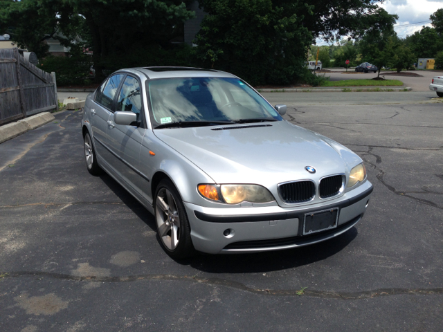 2005 BMW 3-Series STX XL XLT FX2 Lariat