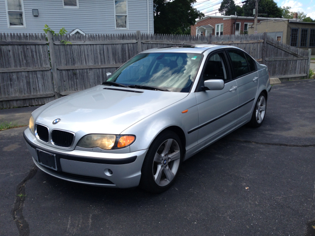 2005 BMW 3-Series STX XL XLT FX2 Lariat