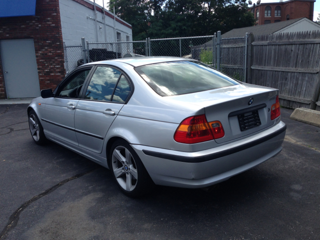 2005 BMW 3-Series STX XL XLT FX2 Lariat