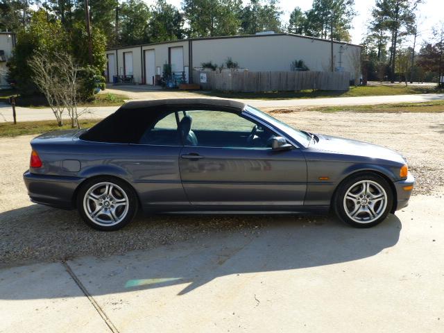 2001 BMW 330 FWD 4dr R/T Ltd Avail