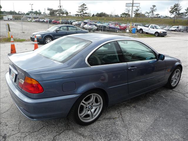 2001 BMW 330 4dr Sdn V6 Manual