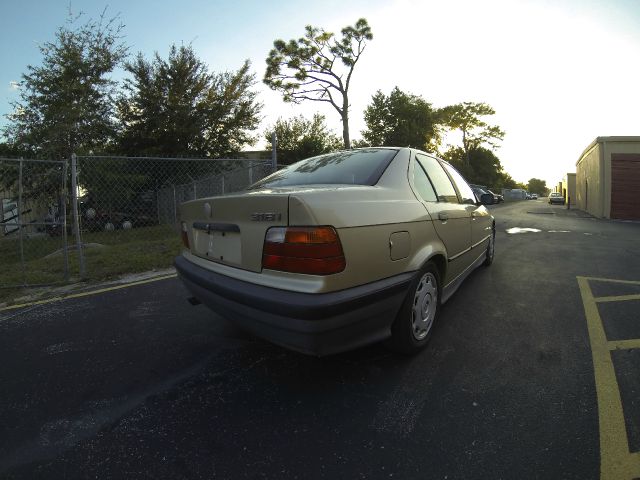 1993 BMW 3 series LTZ Z71 4X4