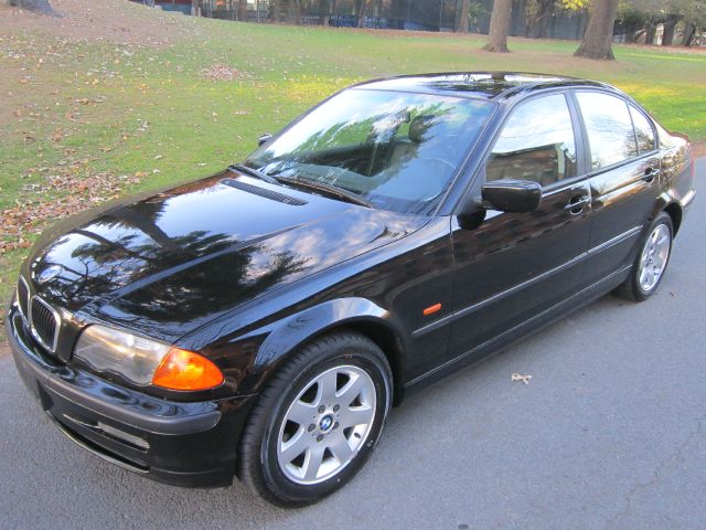 2001 BMW 3 series 323i 4dr Sdn Sedan