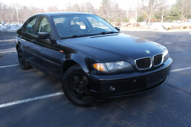 2002 BMW 3 series 2WD 4dr Heat