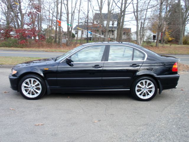 2003 BMW 3 series 4WD 4dr Heat