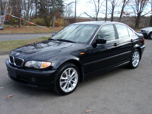 2003 BMW 3 series 4WD 4dr Heat