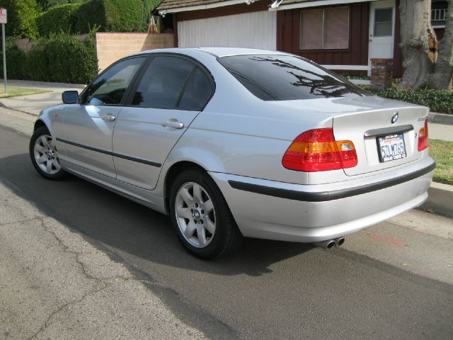 2003 BMW 3 series STX XL XLT FX2 Lariat