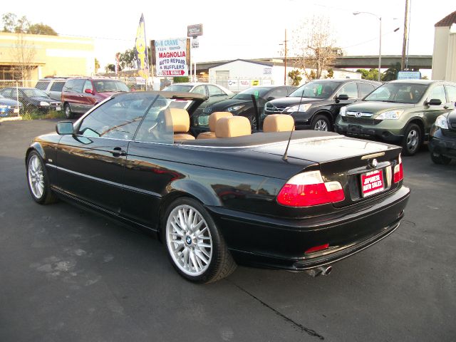 2003 BMW 3 series W/6-passenger Seating