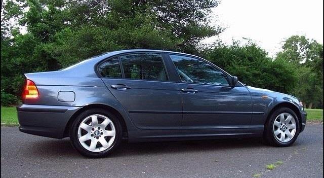 2003 BMW 3 series 323i 4dr Sdn Sedan