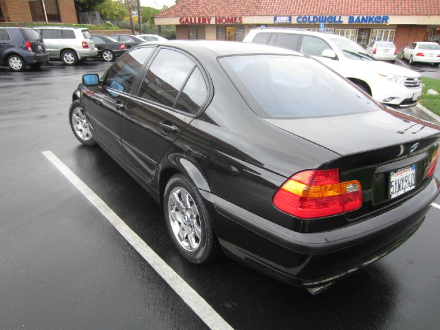 2004 BMW 3 series STX XL XLT FX2 Lariat