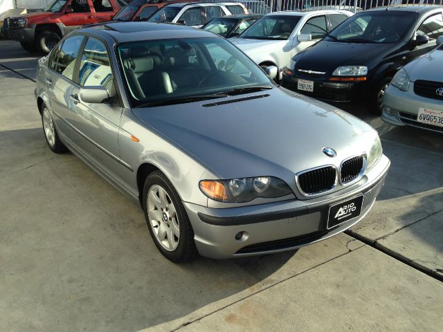 2004 BMW 3 series LS Flex Fuel 4x4 This Is One Of Our Best Bargains