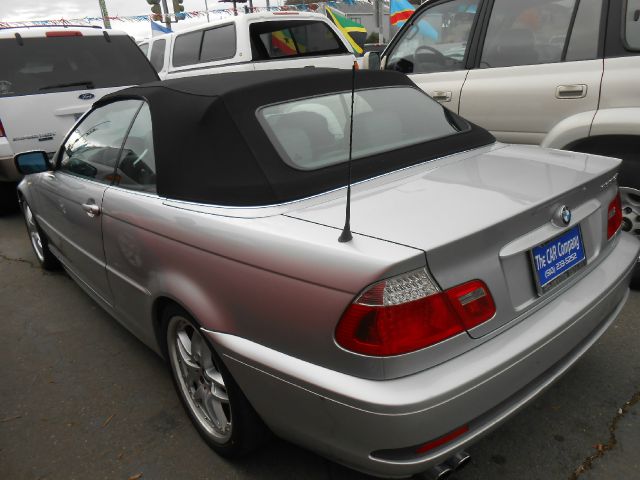 2005 BMW 3 series W/6-passenger Seating