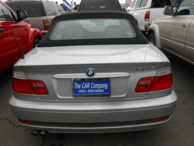 2005 BMW 3 series W/6-passenger Seating