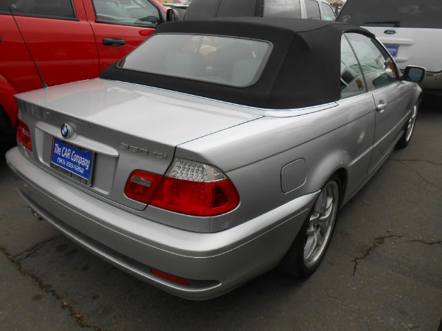 2005 BMW 3 series W/6-passenger Seating