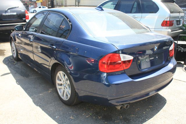 2006 BMW 3 series T6 AWD Leather Moonroof Navigation