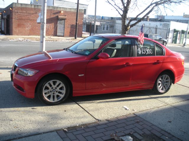 2006 BMW 3 series 2WD 4dr Heat