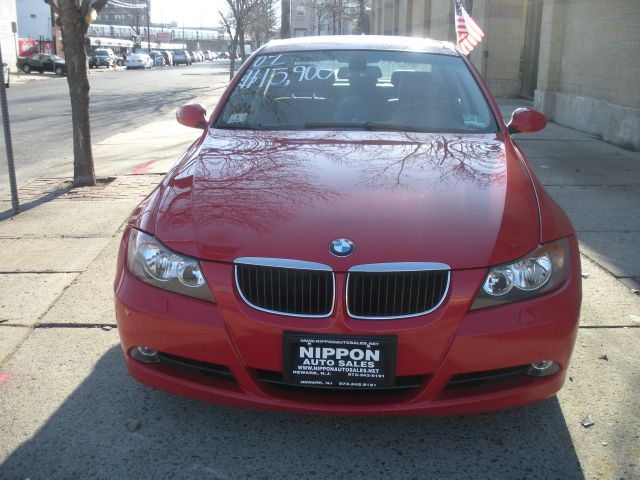 2006 BMW 3 series 2WD 4dr Heat