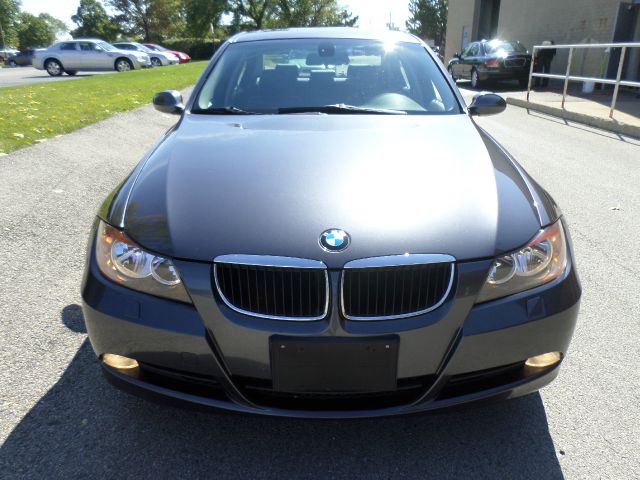 2006 BMW 3 series 2WD 4dr Heat