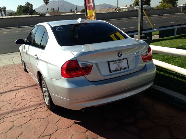 2006 BMW 3 series STX XL XLT FX2 Lariat