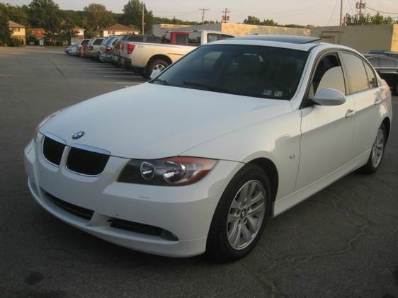 2006 BMW 3 series 2WD 4dr Heat