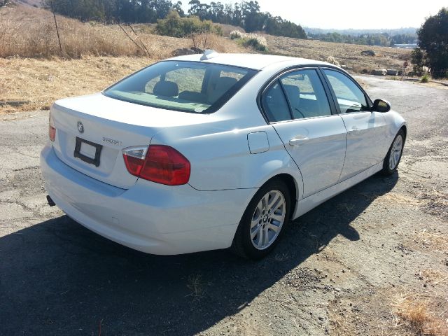 2006 BMW 3 series 2LT Sport