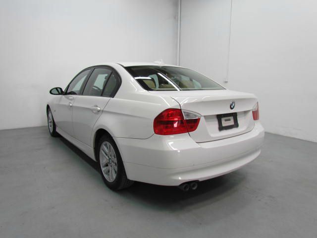 2006 BMW 3 series 4dr 2.9L Twin Turbo AWD W/3rd Row