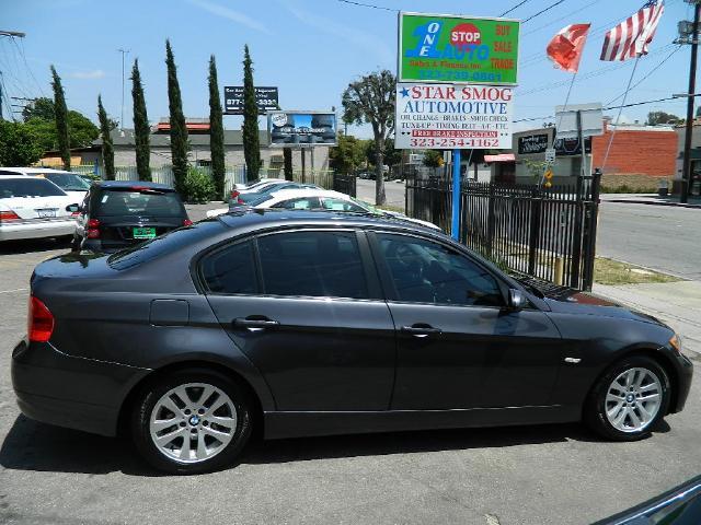 2007 BMW 3 series 29