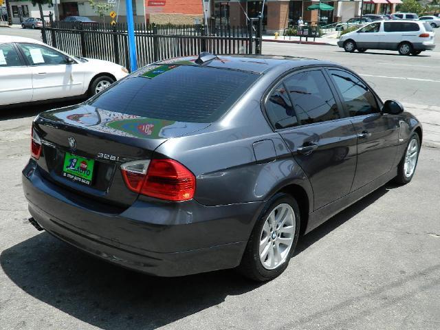 2007 BMW 3 series 29