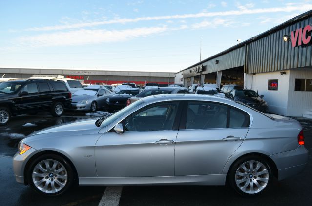 2007 BMW 3 series FWD 4dr Touring SUV