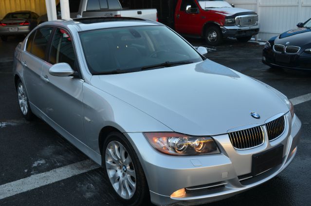 2007 BMW 3 series FWD 4dr Touring SUV