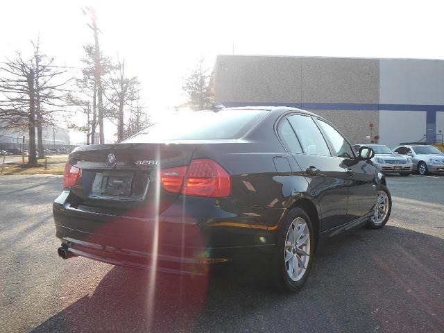 2010 BMW 3 series EXT WB W/1sb PKG