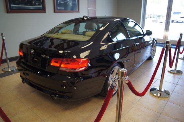 2010 BMW 3 series Base Sport +