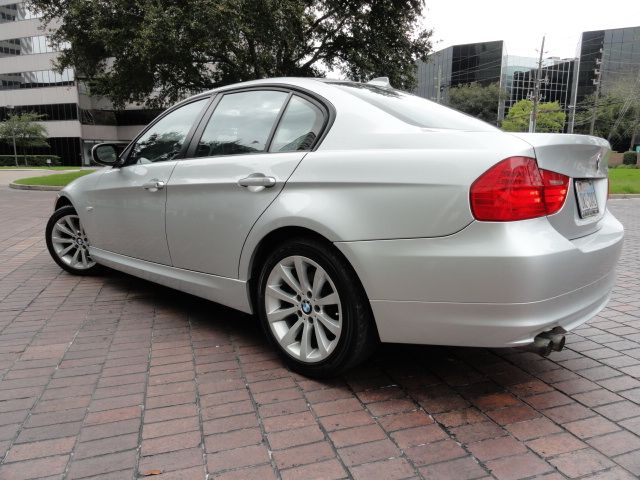 2011 BMW 3 series Supercab-short-xlt-4wd-e85-sync-1 Owner