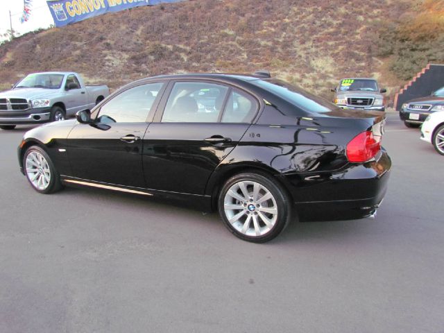 2011 BMW 3 series SE Automatic 4X4 Beutiful