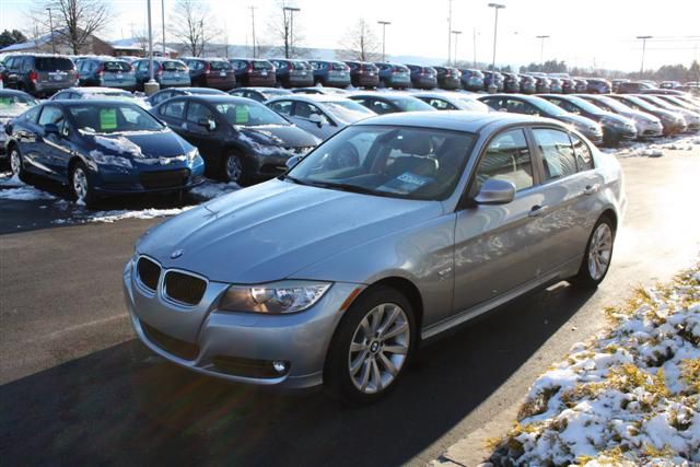 2011 BMW 3 series EXT WB W/1sb PKG