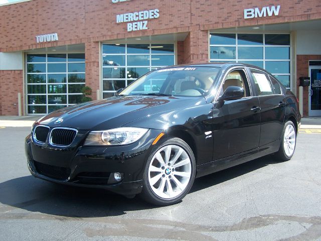 2011 BMW 3 series EXT WB W/1sb PKG