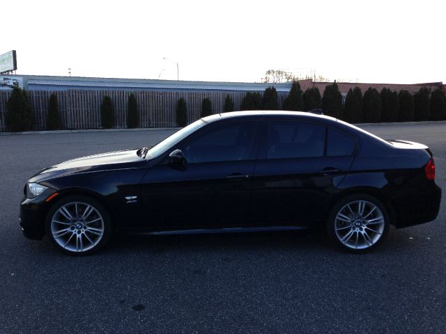 2011 BMW 3 series Tier