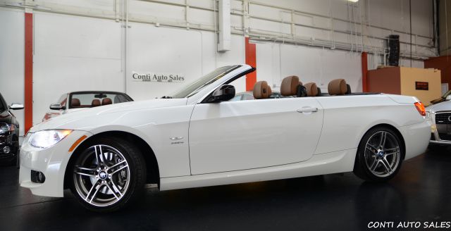 2011 BMW 3 series Ce/le/xle