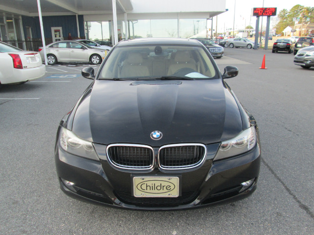 2011 BMW 3 series SE Automatic 4X4 Beutiful