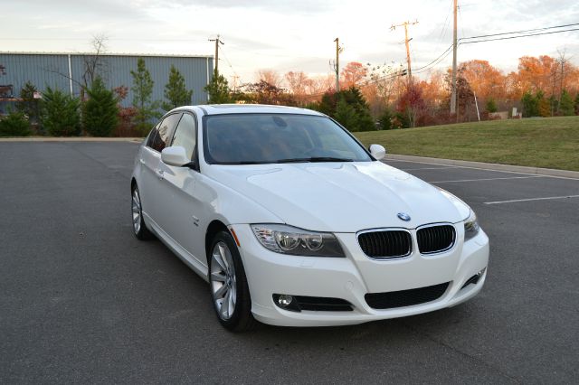 2011 BMW 3 series S FE Plus