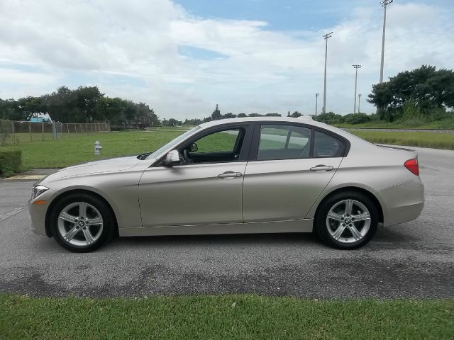 2013 BMW 3 series Base Sport +