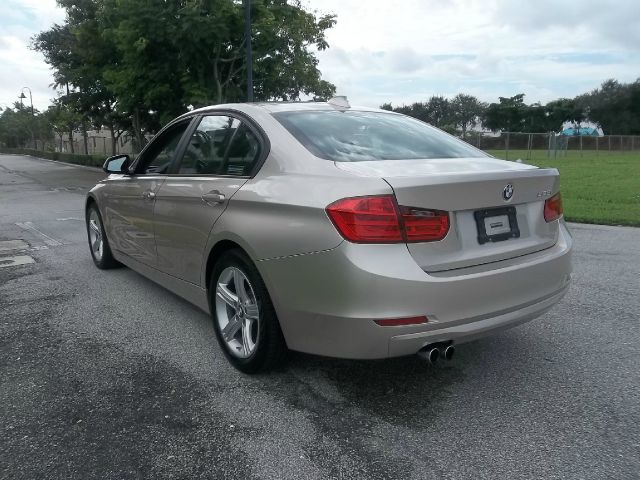 2013 BMW 3 series Base Sport +